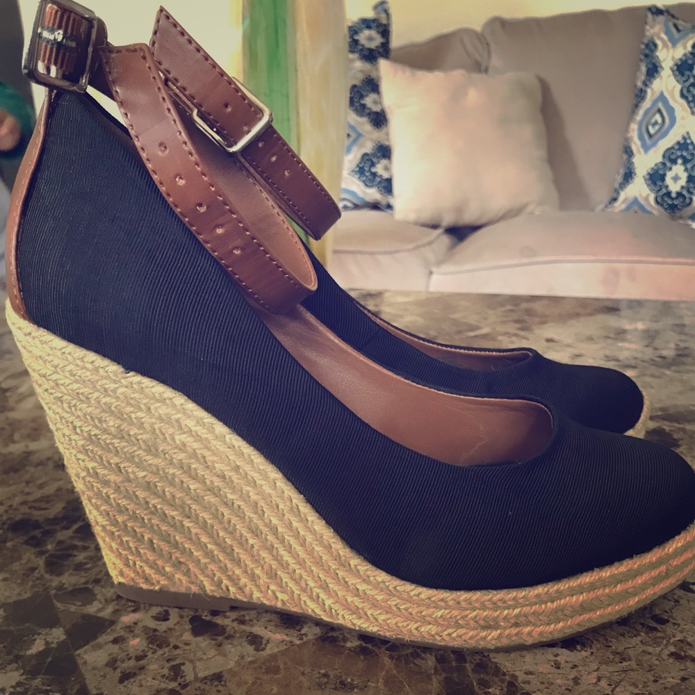Ladies Sandals
